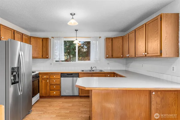 $450,000 | 6801 Husky Way Southeast, Lacey, WA 98503