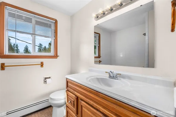 $450,000 | 6801 Husky Way Southeast, Lacey, WA 98503