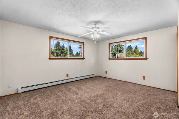 $450,000 | 6801 Husky Way Southeast, Lacey, WA 98503