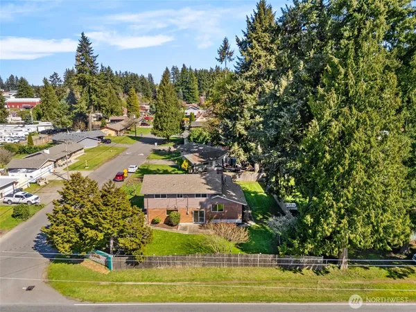 $450,000 | 6801 Husky Way Southeast, Lacey, WA 98503
