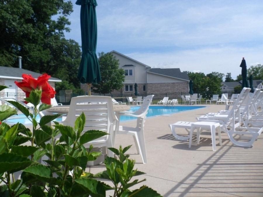 Bayside Pool