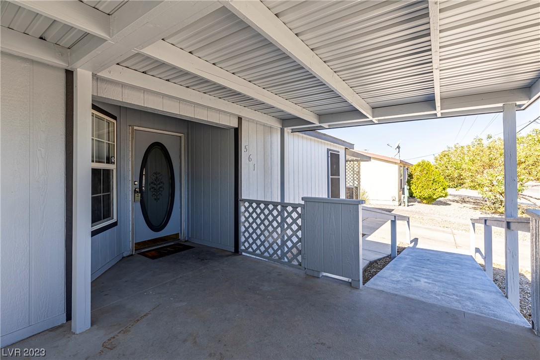 561 East Simkins Road Pahrump, NV 89060 - Photo 4 of 26 Gallery Image 4