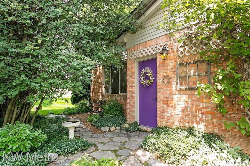 828 Ten Point Drive Rochester Hills, MI 48309 - Photo 44 of 56