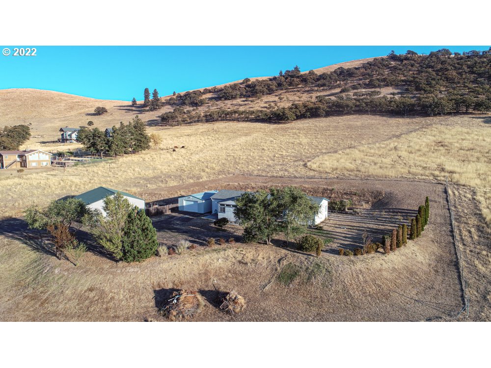 6160 Cherry Heights Road The Dalles, OR 97058 - Photo 8 of 31 Gallery Image 8