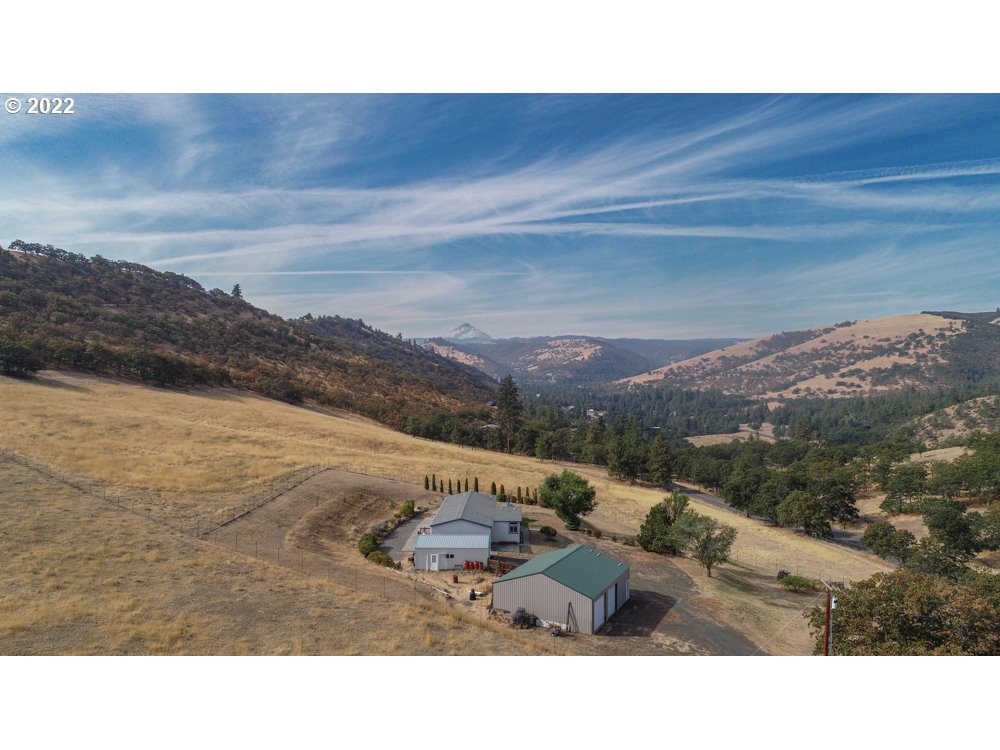 6160 Cherry Heights Road The Dalles, OR 97058 - Photo 9 of 31 Gallery Image 9