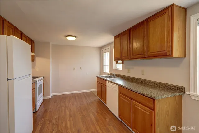 $550,000 | 4627 South 125th Street, Tukwila, WA 98178