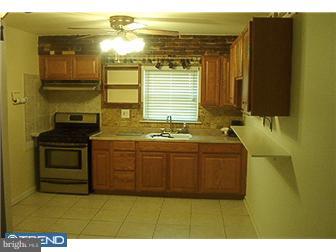 2305 Benson Street Philadelphia, PA 19152 - Photo 4 of 12 Unit #1