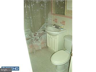 2305 Benson Street Philadelphia, PA 19152 - Photo 7 of 12 Unit #1