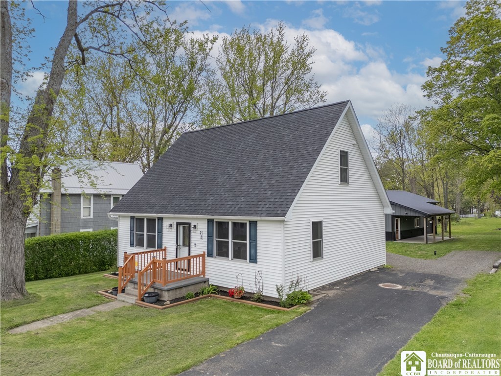 22 High Street Cassadaga, NY 14718 - Photo 2 of 34