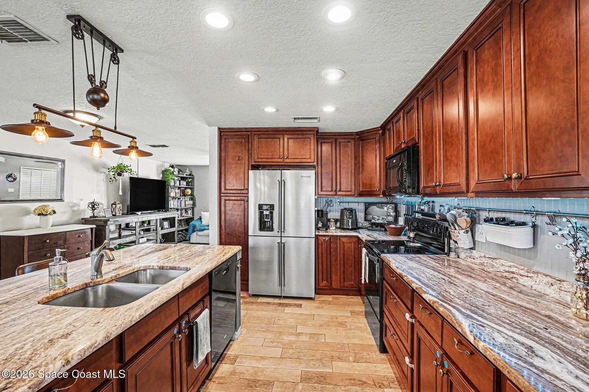 2150 Jason Street Merritt Island, FL 32952 - Photo 13 of 38 013_file_9885