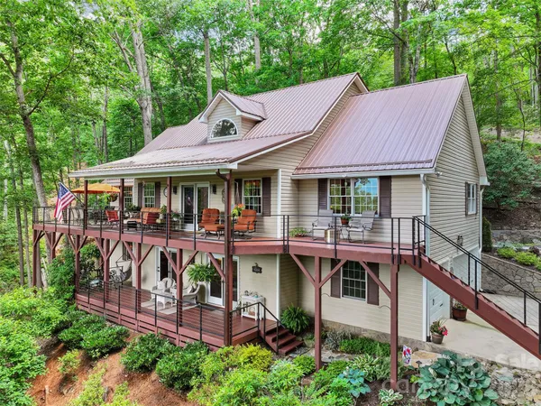 $945,000 | 233 Rocky Face Drive, Canton, NC 28716