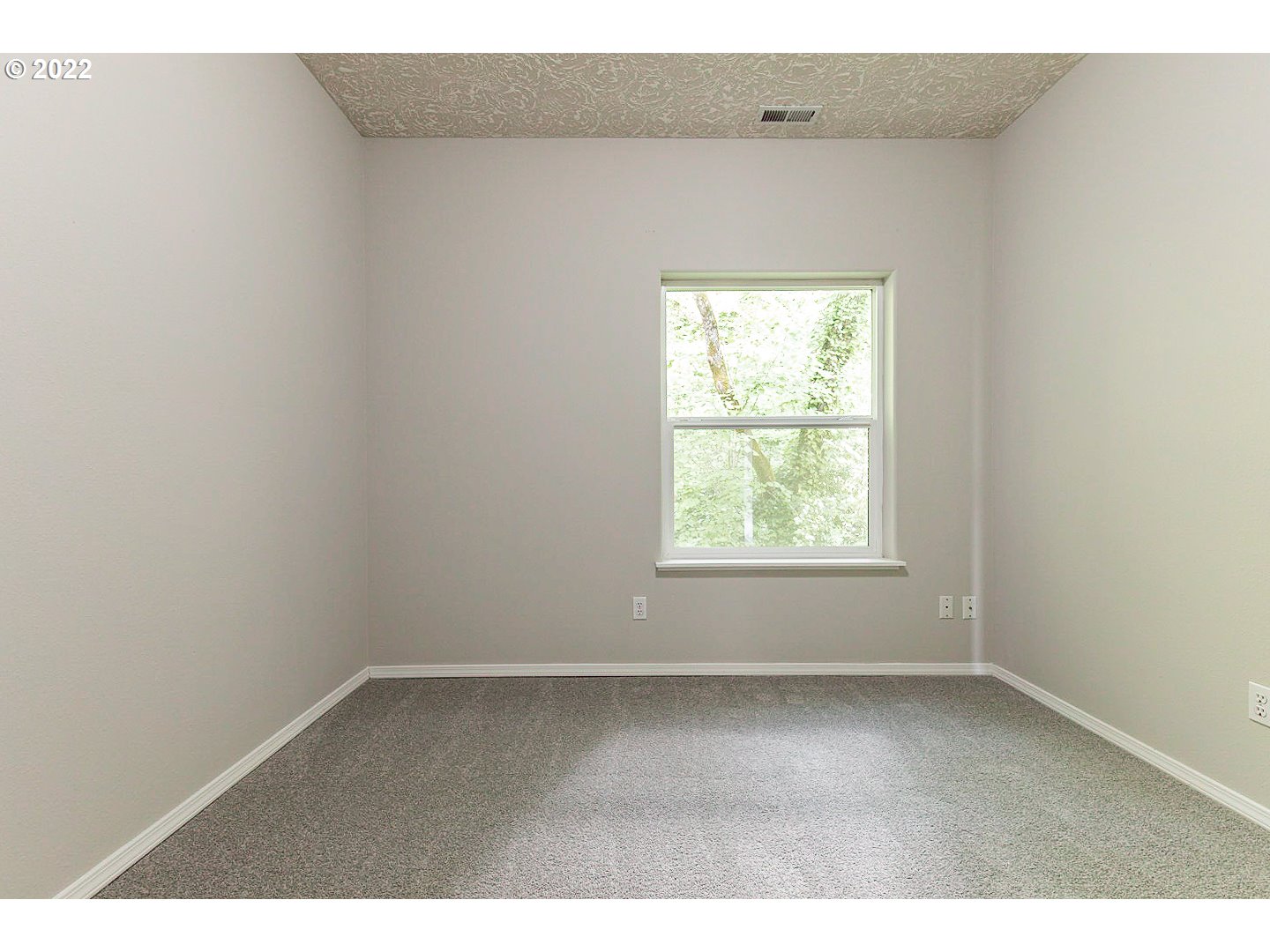2635 Northeast Rocky Butte Road Portland, OR 97220 - Photo 20 of 32 Gallery Image 20