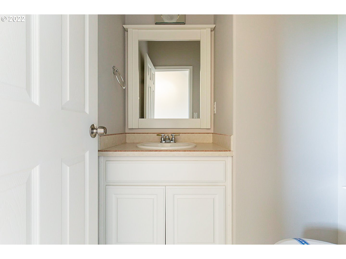 2635 Northeast Rocky Butte Road Portland, OR 97220 - Photo 24 of 32 Gallery Image 24