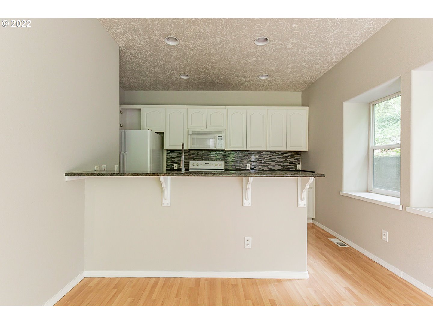 2635 Northeast Rocky Butte Road Portland, OR 97220 - Photo 8 of 32 Gallery Image 8