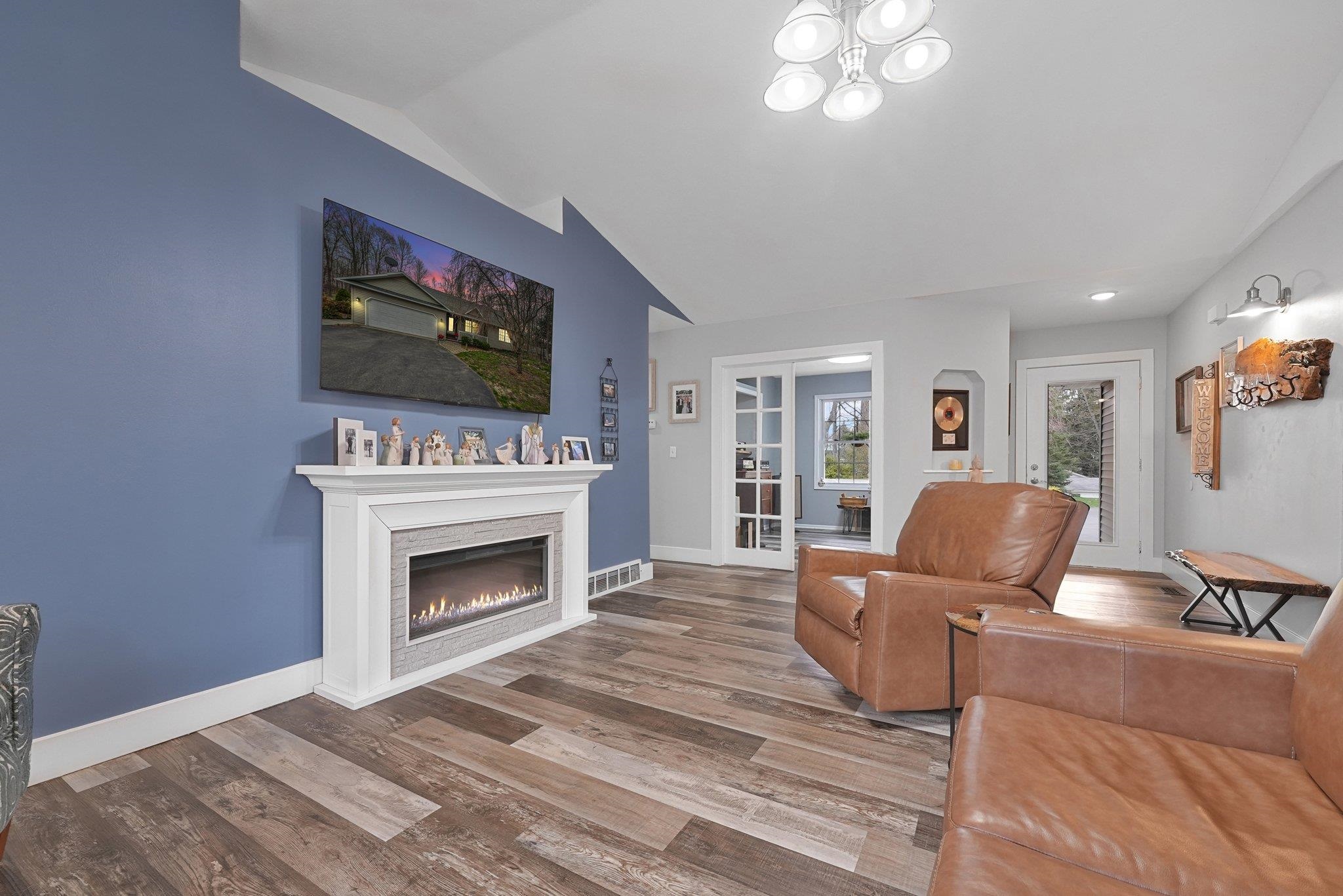 5153 Silver Pines Road Traverse City, MI 49685 - Photo 11 of 69 1933177-831f74cf-09f8-48d5-9703-601775e5ce2c.JPG
