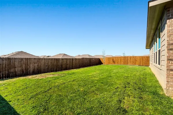 $410,000 | 1201 Shackleford Lane, Weatherford, TX 76087
