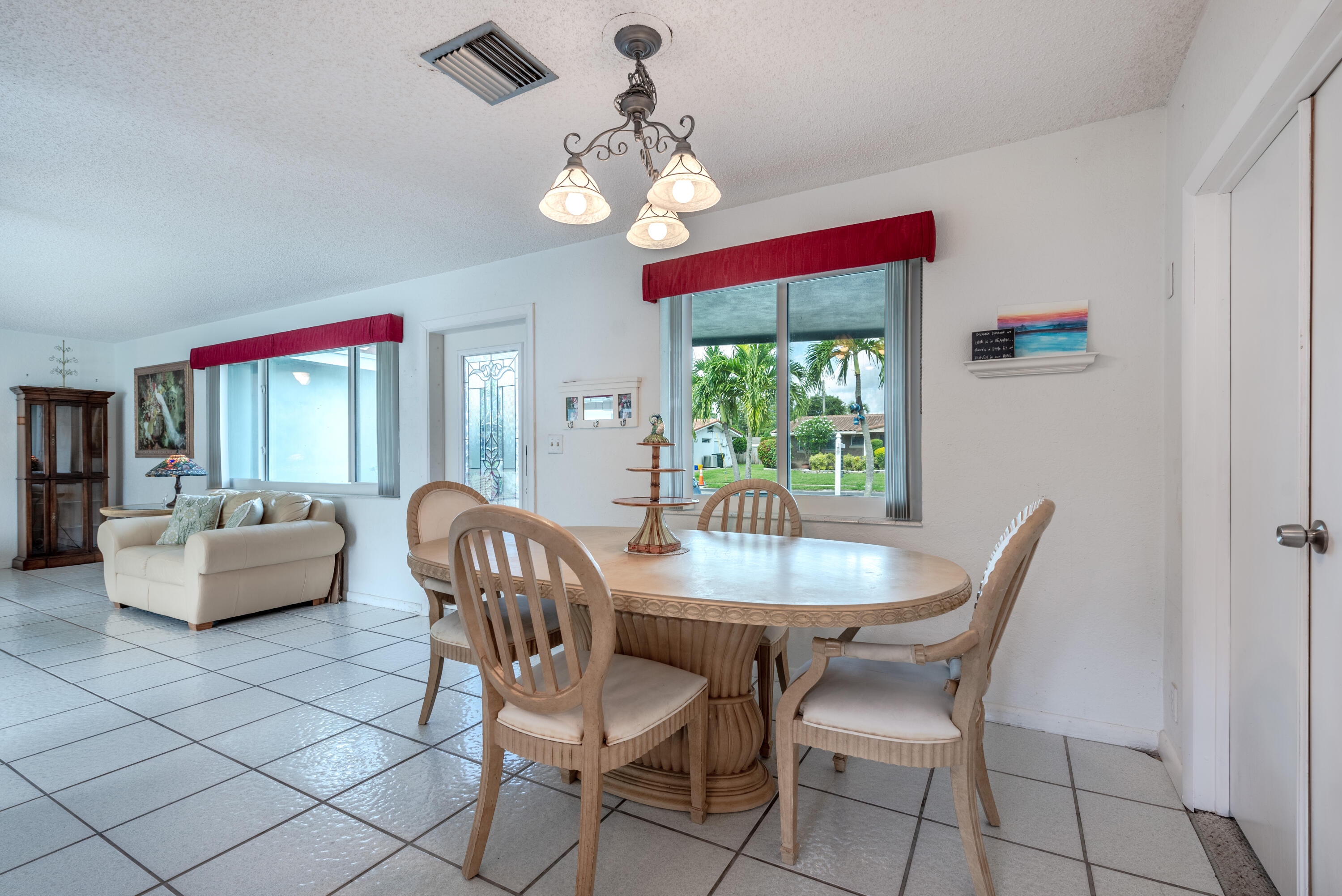 28 Southwest 9th Avenue Boca Raton, FL 33486 - Photo 7 of 23 Dining