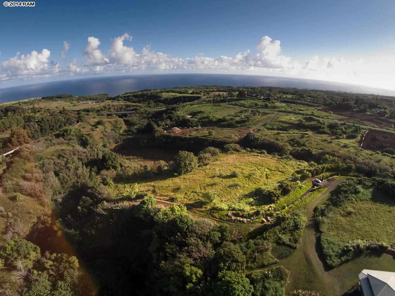 0 Leleaka Place, Unit LOT 3K Haiku, HI 96708 - Photo 1 of 12 a view of a lake