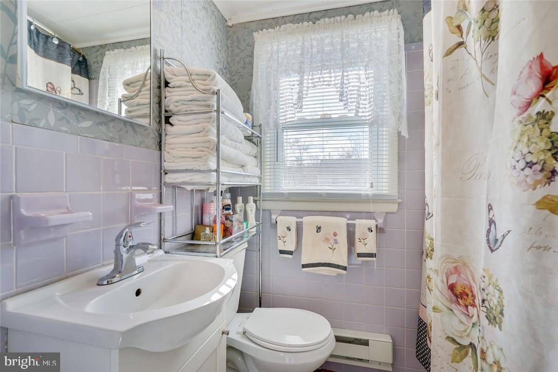 121 Inlet Avenue Manahawkin, NJ 08050 - Photo 18 of 33 Gallery Image 18