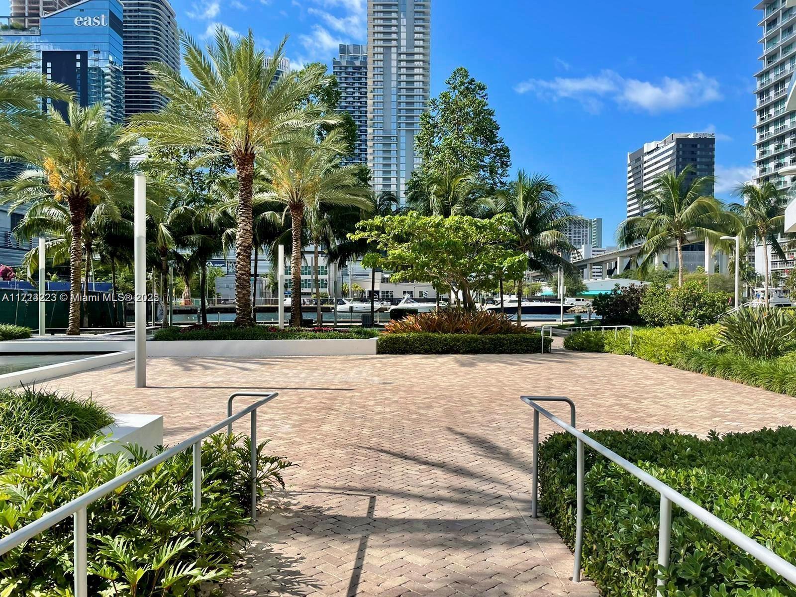 90 Southwest 3rd Street, Unit 3014 Miami, FL 33130 - Photo 13 of 14