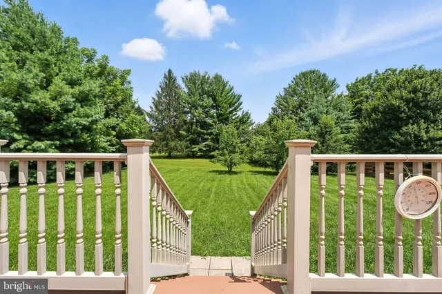 a view of an house with backyard space