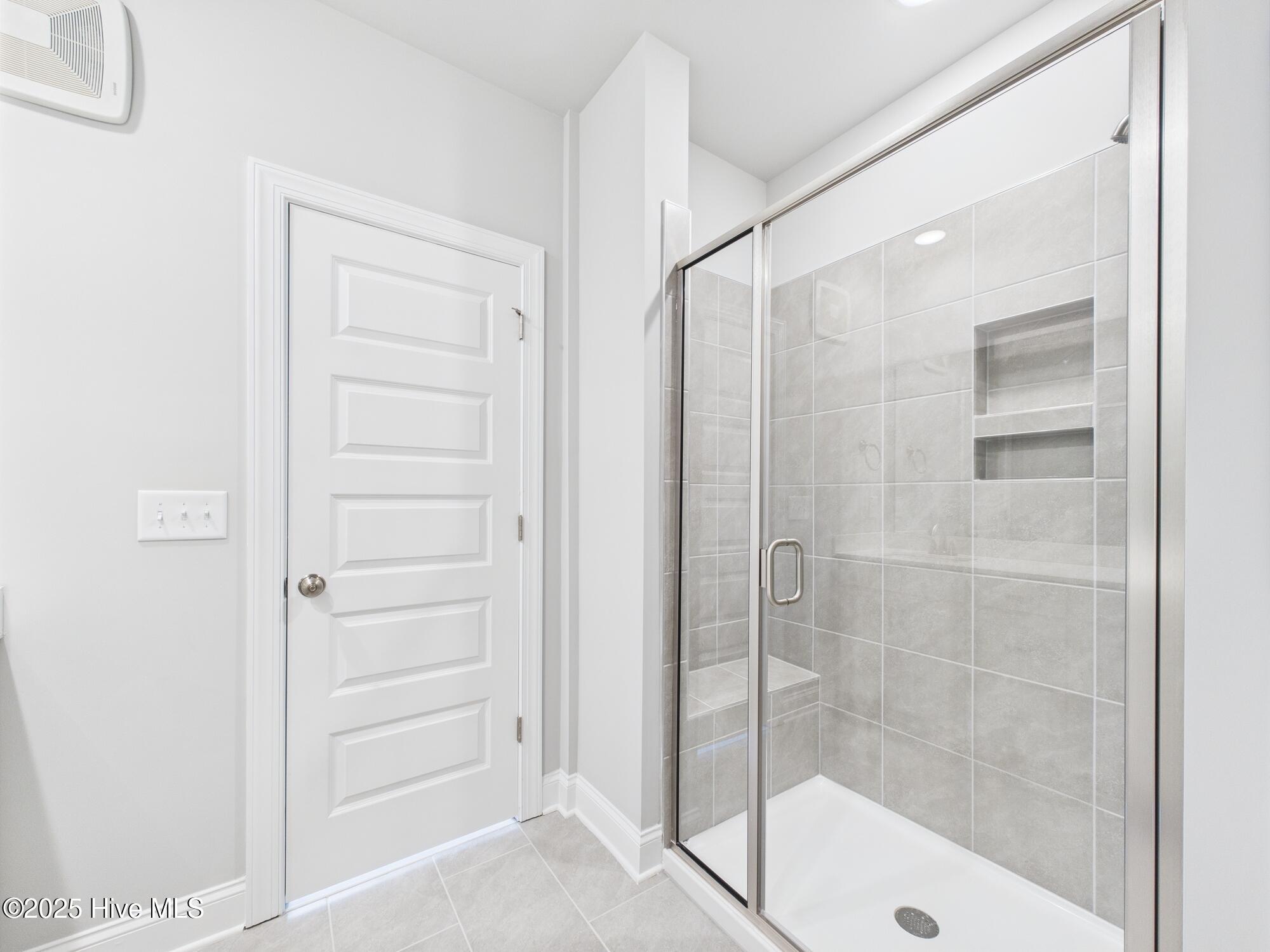 1251 Shaw View Alley, Unit 101 Raleigh, NC 27601 - Photo 27 of 47 CAM01608G0-PR0098-STILL005