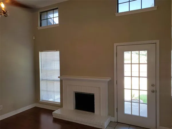 $2,295 | 904 Rocky Creek Lane, Allen, TX 75002