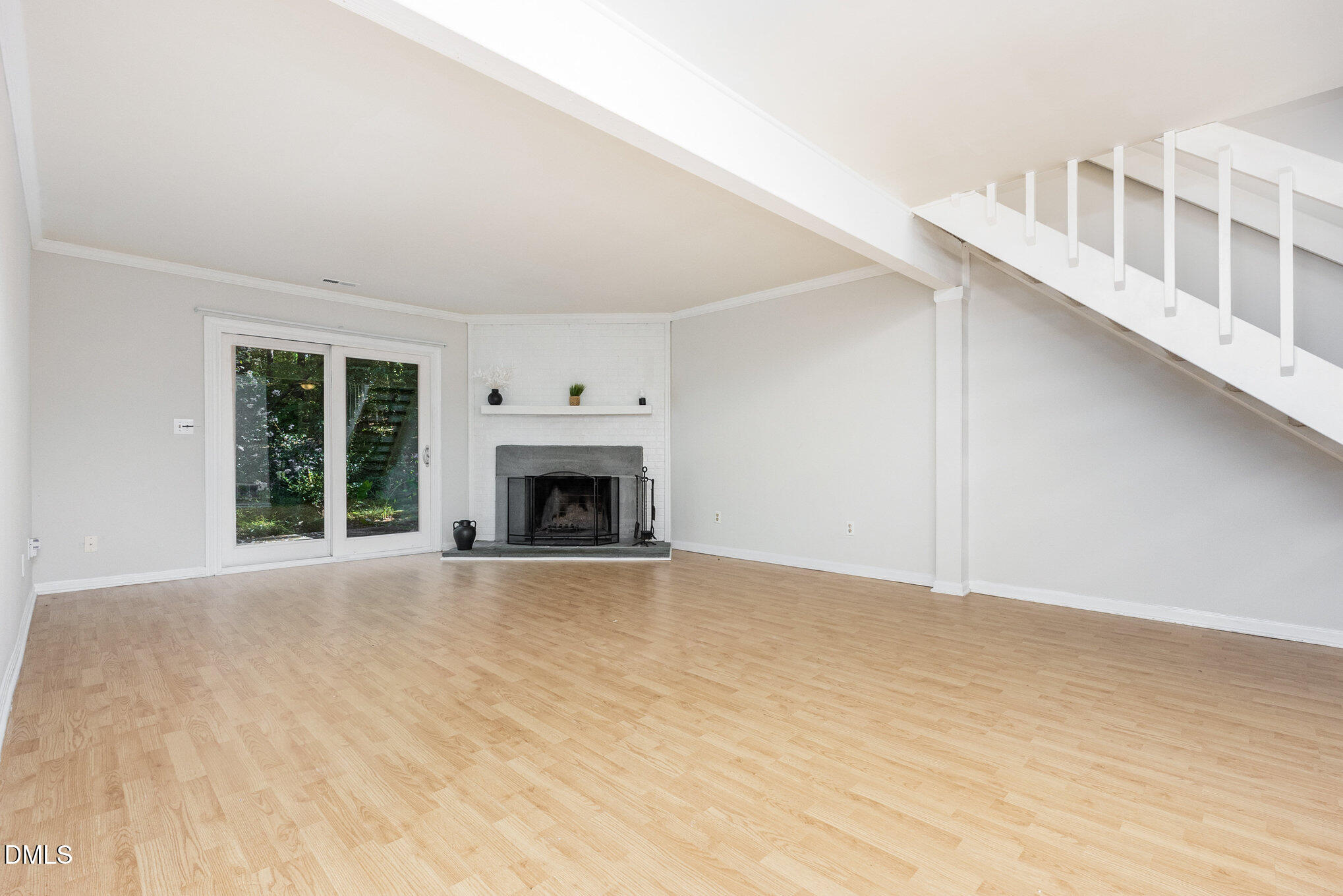 6018 Dixon Drive Raleigh, NC 27609 - Photo 5 of 17 003_file_849