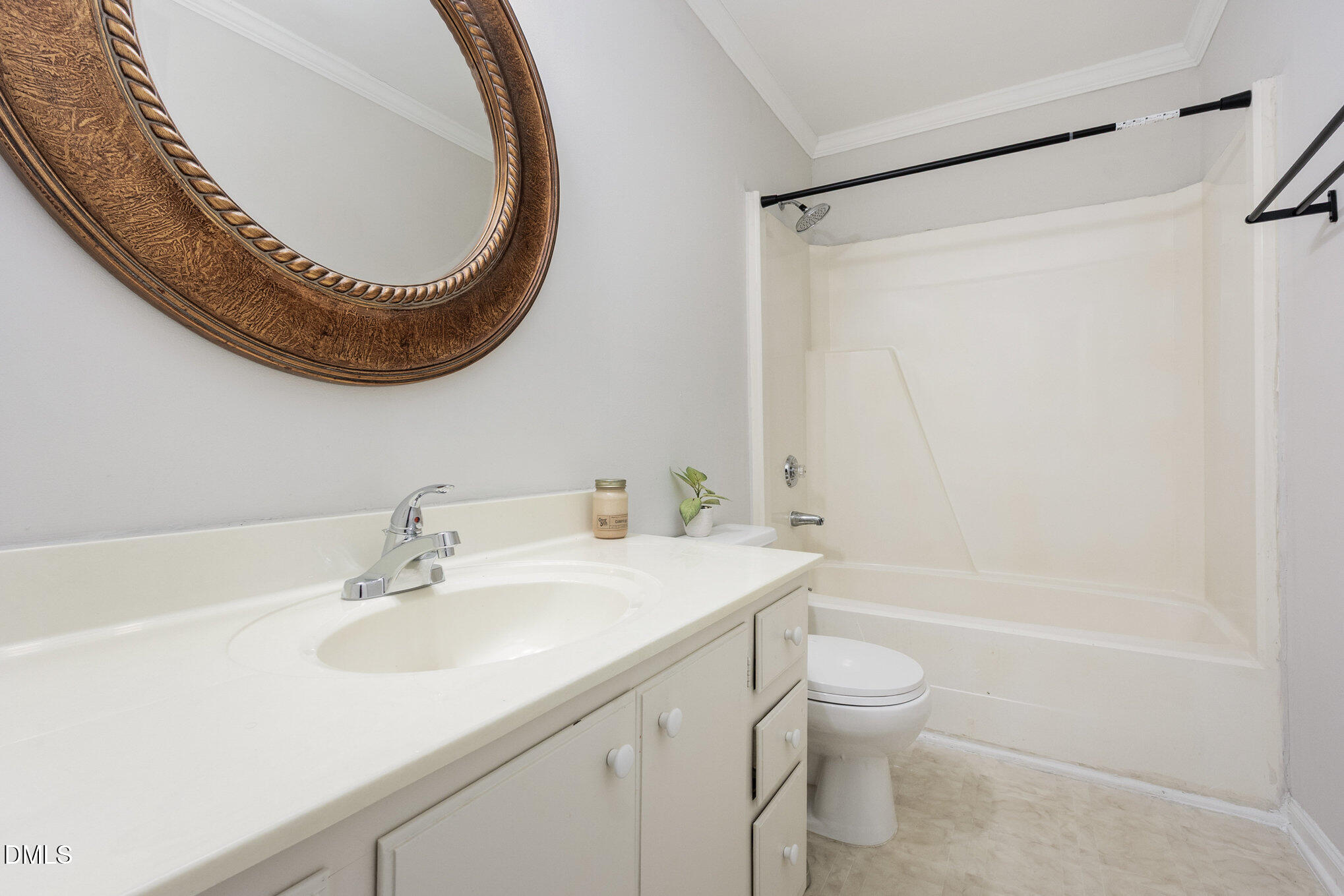 6018 Dixon Drive Raleigh, NC 27609 - Photo 7 of 17 013_file_344