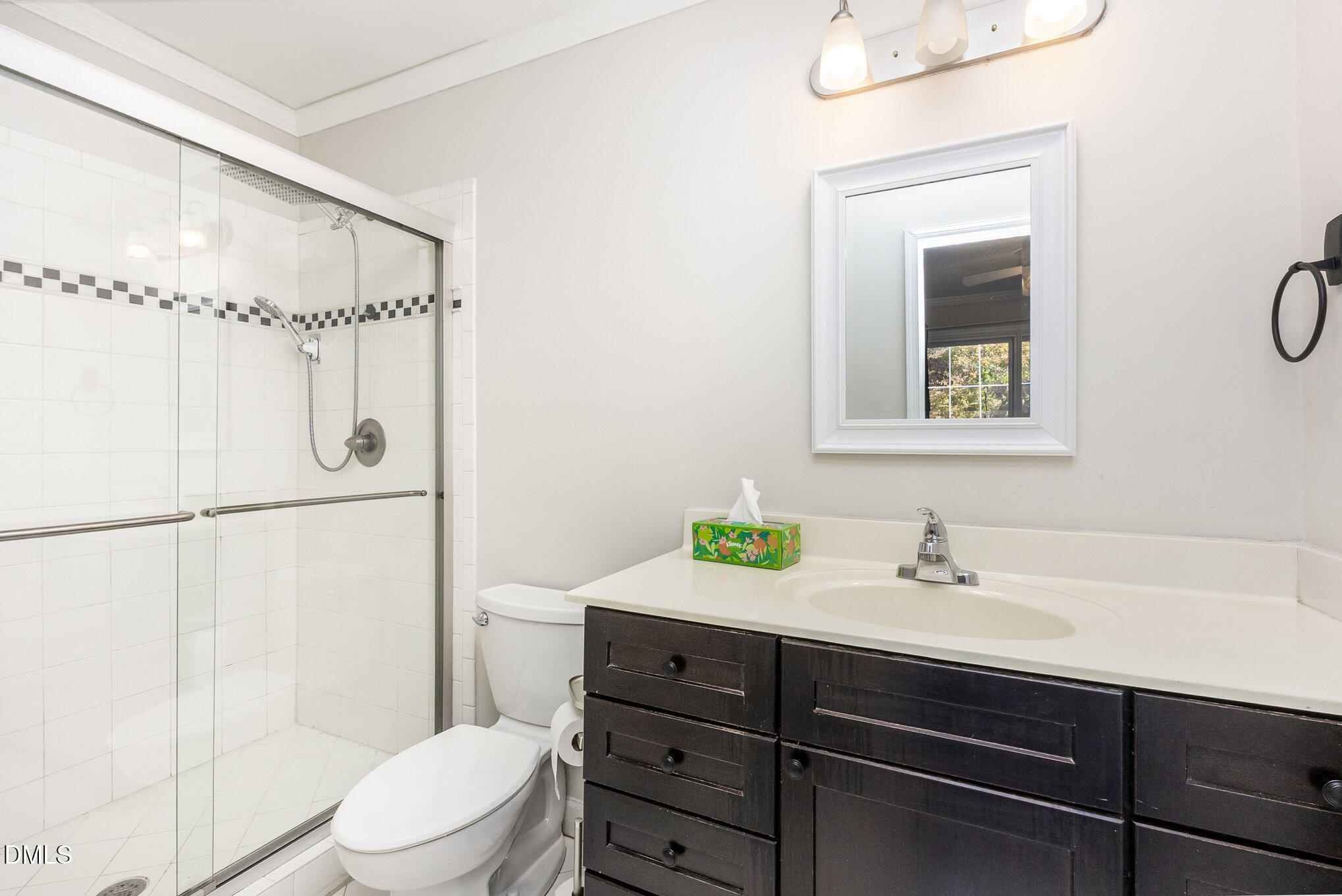 6018 Dixon Drive Raleigh, NC 27609 - Photo 10 of 17 010_file_276