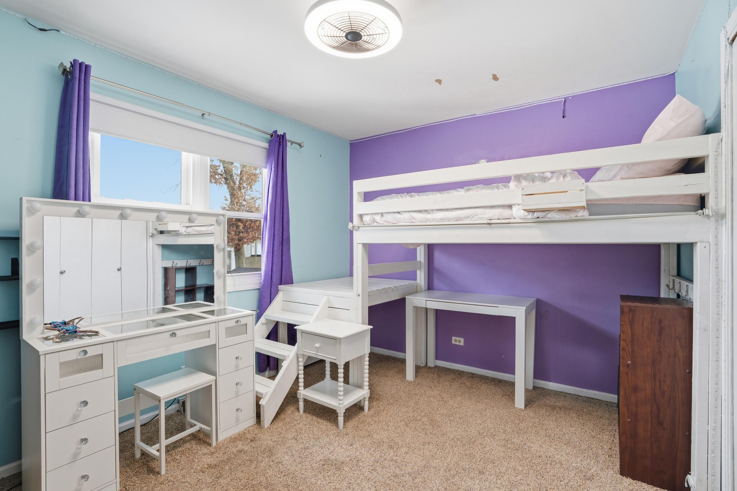 401 North Lillian Street Griffith, IN 46319 - Photo 11 of 24 2500x1666