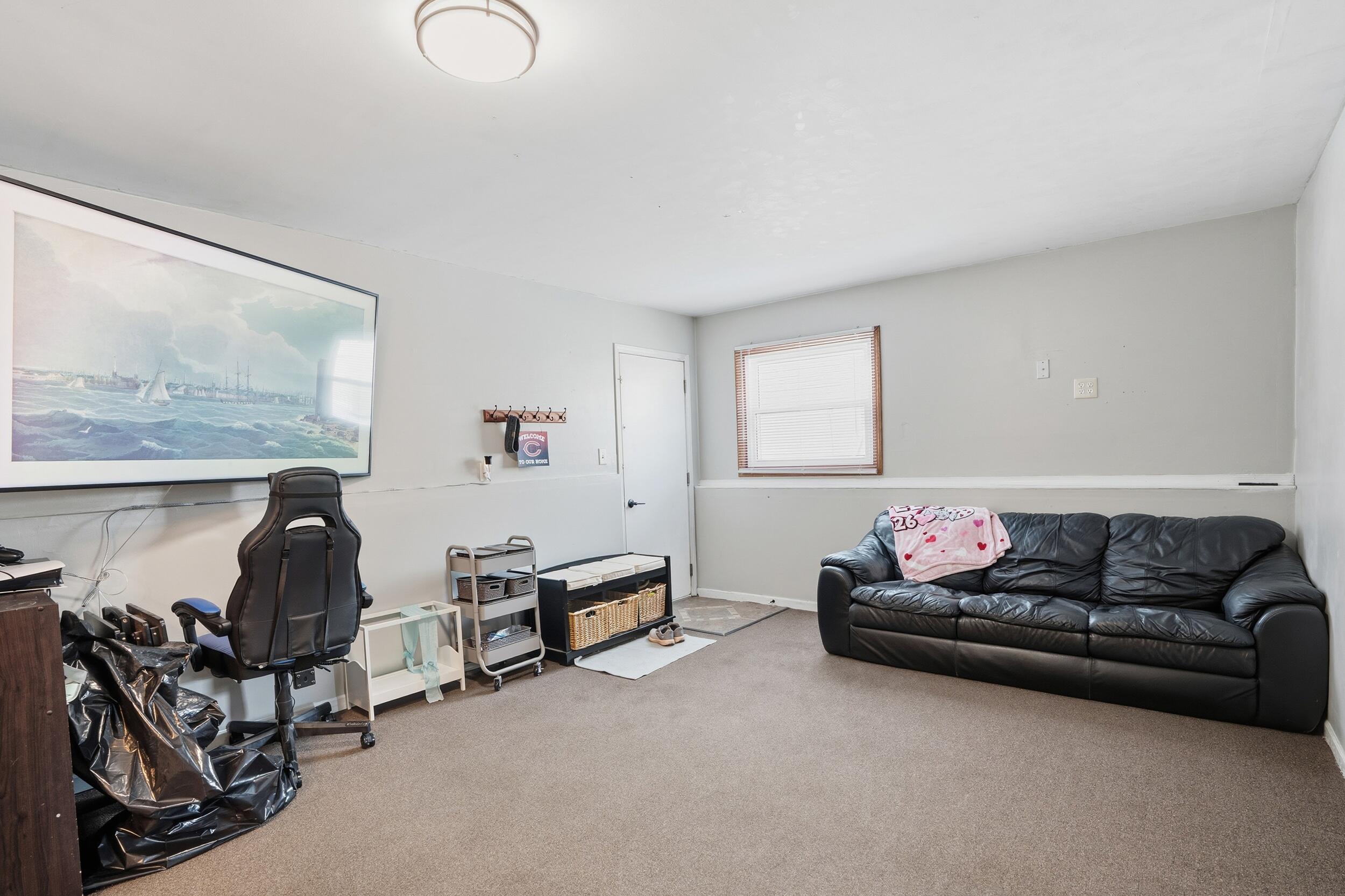 401 North Lillian Street Griffith, IN 46319 - Photo 21 of 24 2500x1666