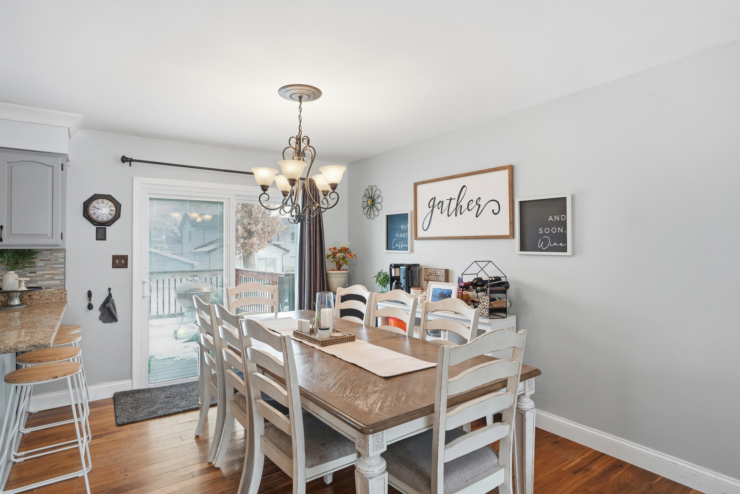 401 North Lillian Street Griffith, IN 46319 - Photo 7 of 24 2500x1668