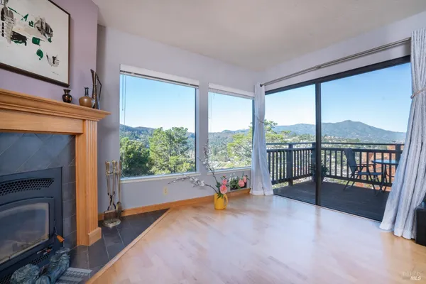 $695,000 | 169 Headlands Court, Sausalito, CA 94965