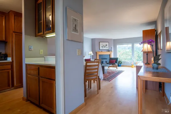 $695,000 | 169 Headlands Court, Sausalito, CA 94965