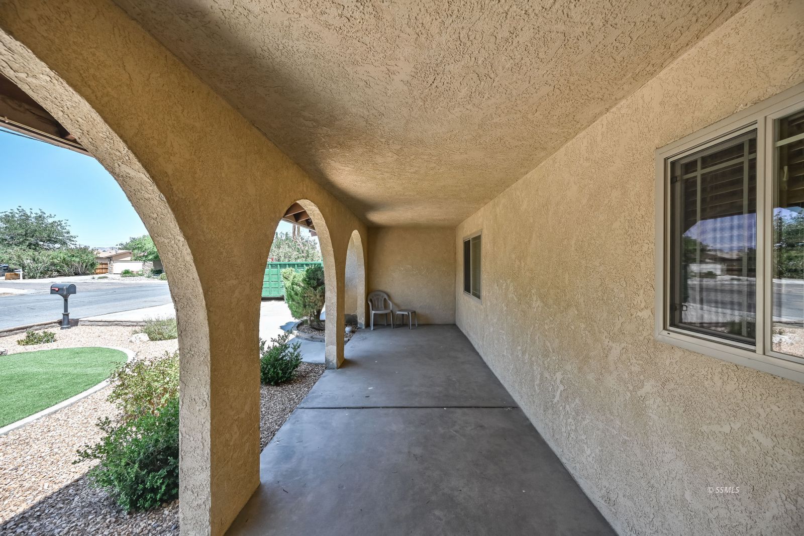 400 Karin Street Ridgecrest, CA 93555 - Photo 5 of 34
