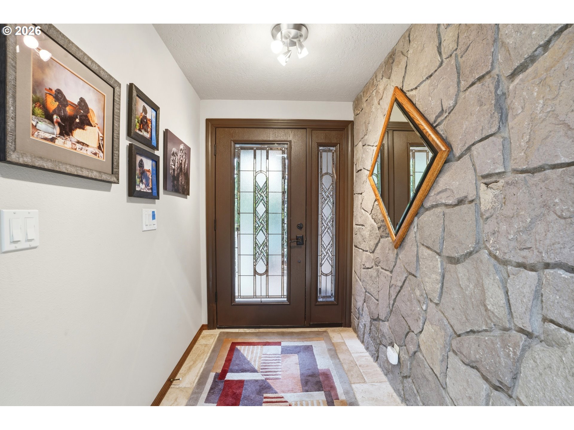 23905 Butteville Road Northeast Aurora, OR 97002 - Photo 7 of 47 Entrance/Foyer
