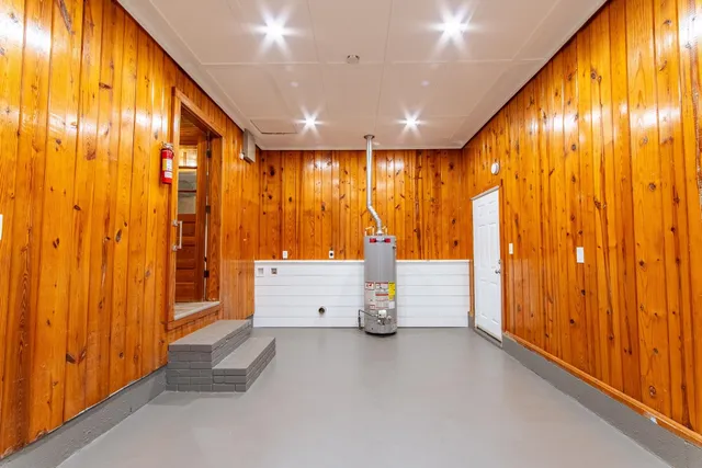 $369,000 | 370 Bowen Drive, Savannah, TN 38372