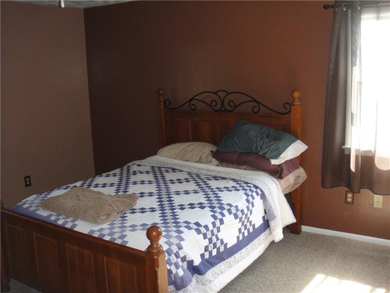 241 Colonial Road Kittanning, PA 16201 - Photo 13 of 25