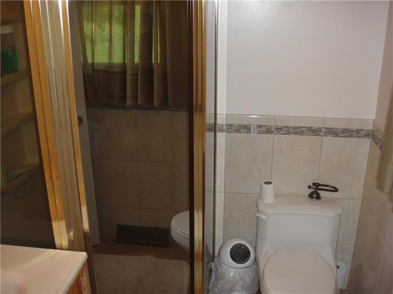 241 Colonial Road Kittanning, PA 16201 - Photo 14 of 25