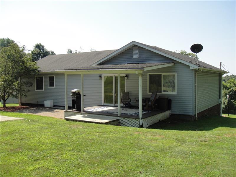241 Colonial Road Kittanning, PA 16201 - Photo 3 of 25