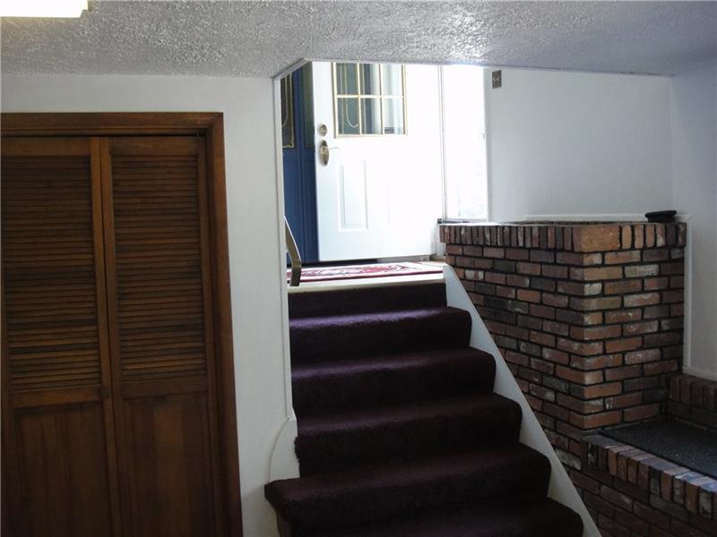 241 Colonial Road Kittanning, PA 16201 - Photo 6 of 25