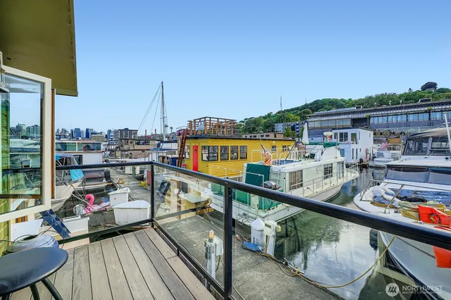 $739,000 | 2040 Westlake Avenue North, Unit 26, Seattle, WA 98109