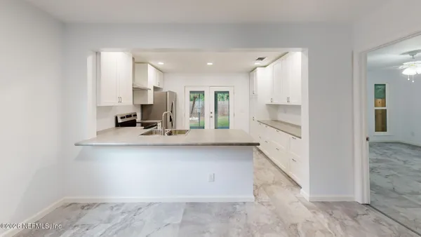 $1,950 | 11384 Shovler Court, Jacksonville, FL 32225