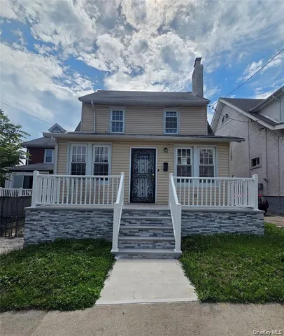 $4,000 | 105-32 192nd Street | Hollis