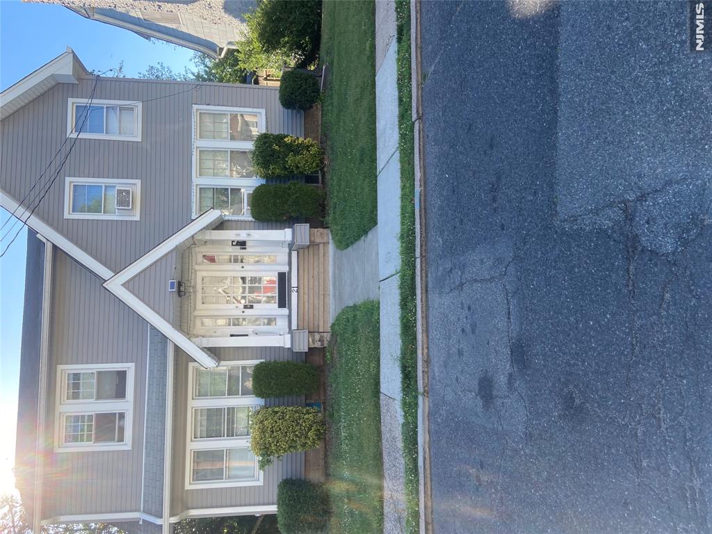 21 Haring Street Bergenfield, NJ 07621 - Photo 1 of 3
