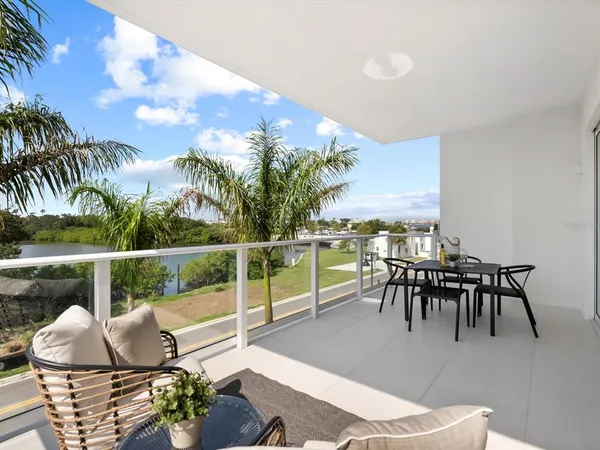 $7,000 | 1020 Sunset Point Road, Unit 213, Clearwater, FL 33755