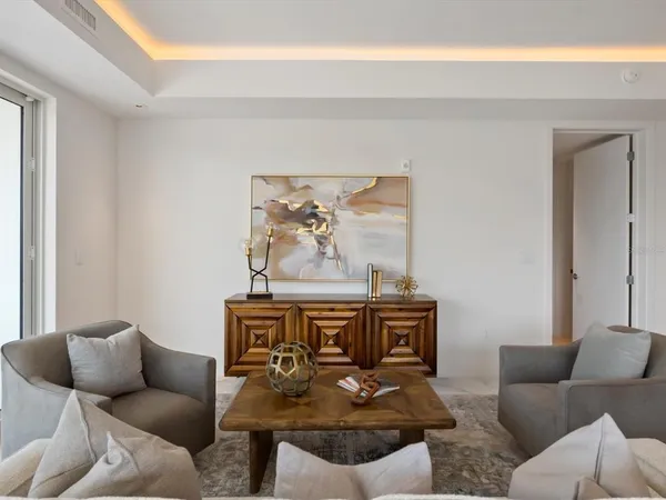 $7,000 | 1020 Sunset Point Road, Unit 213, Clearwater, FL 33755