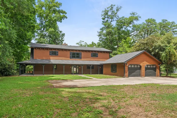 $825,000 | 3083 Wildhorse Drive, Conway, SC 29526