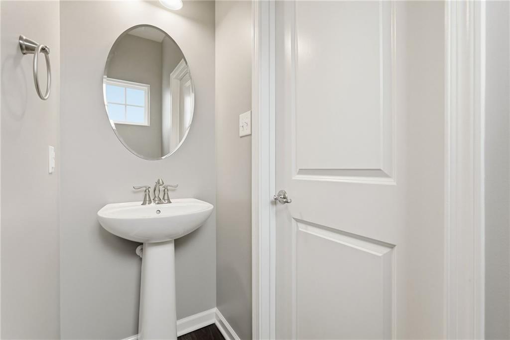 514 Prada Place Zelienople, PA 16063 - Photo 28 of 49